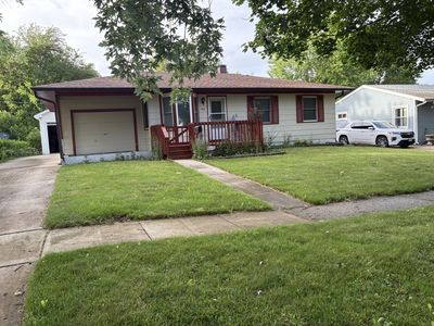 1760 Poplar Ave