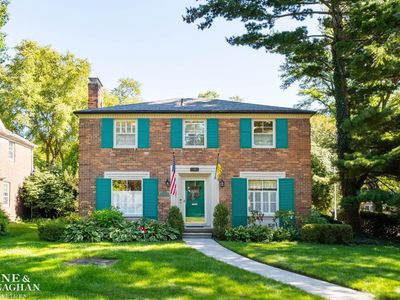 1302 Yorkshire Rd