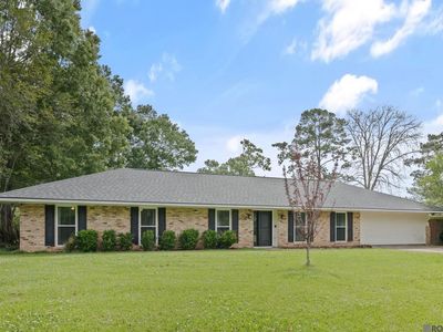 Property at 5638 Cypress St, Saint Francisville, LA