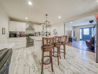 11125 Pinedale Dr