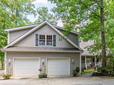 127 S Daniel Ct