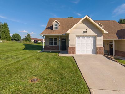 19 Hunters Valley Ln