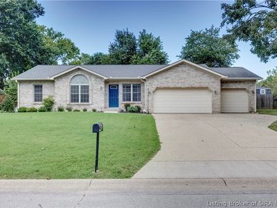 35 Carlotia Drive