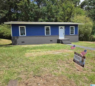 1126 Foster Cir
