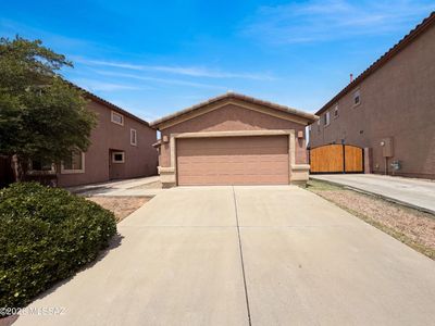 1067 E Lyle Canyon Dr