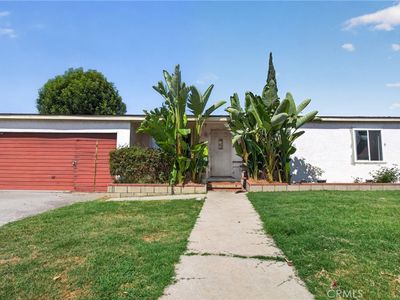8357 Tyrone Ave