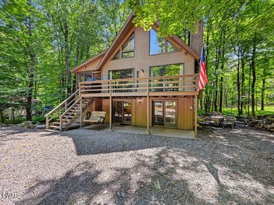 8 Deerfield Ct