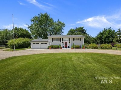 2911 N Five Mile Rd