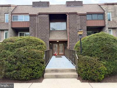 111 Leedom Way