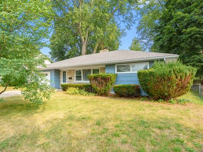 Property at 815 Eastfield Dr, Battle Creek, MI