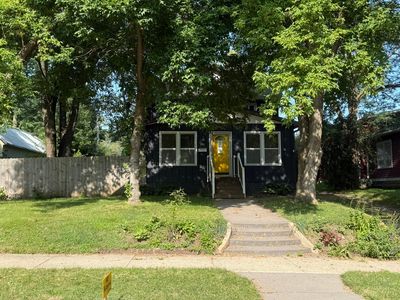 216 Highland Ave