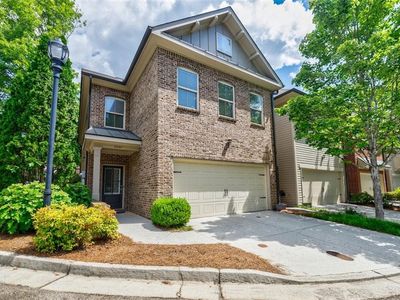 2227 W Village Ln SE