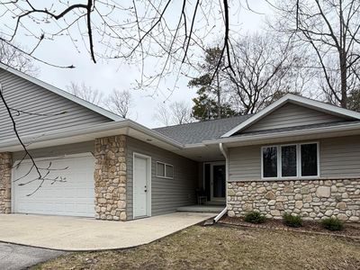 8086 E Oaks Dr APT 1002