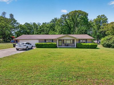 112 Michael Dr