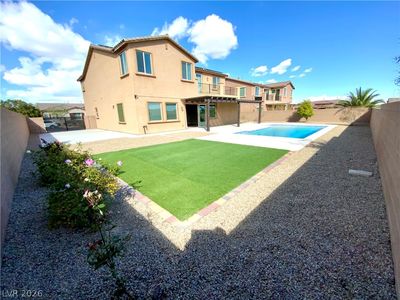 9767 Mosaic Canyon Ct