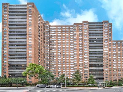 7025 Yellowstone Blvd APT 7M