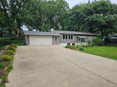 212 8th Ave N