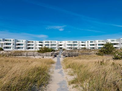 261 Dune Rd #5
