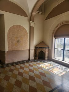 941 Jerome Avenue #8G
