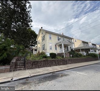 Property at 23 E Mohn St, Mohnton, PA