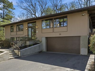 32 Baskin Rd