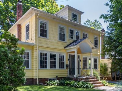 19 Cold Spring St