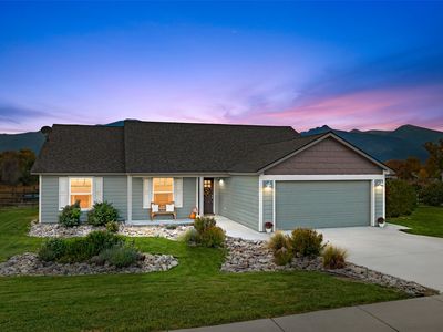 301 Willow Way