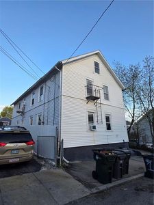 9 Hannah St