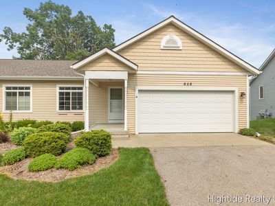 656 Wren Ct