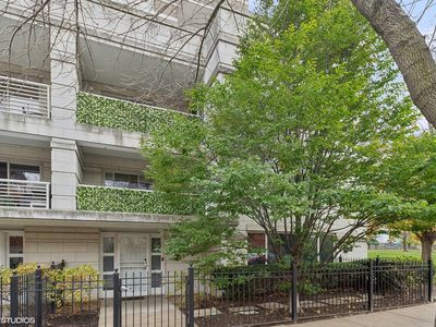 1515 S Prairie Ave UNIT 202