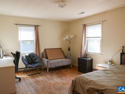 112 Harmon St
