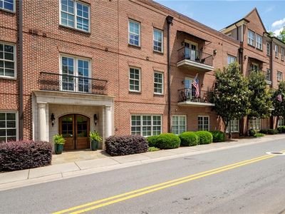 351 Washington Ave NE SUITE 205