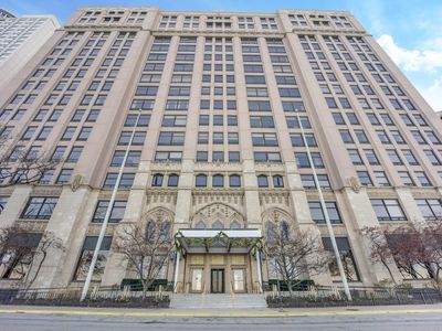 680 N Lake Shore Dr APT 1313
