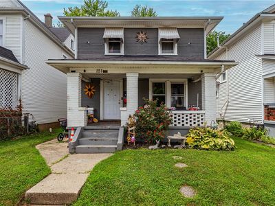 151 S Sperling Ave