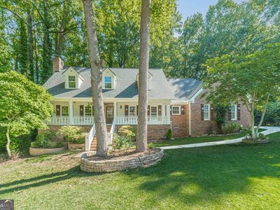 765 Winston Dr