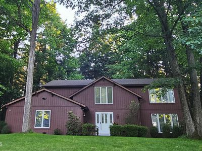 35 Via Maria Drive