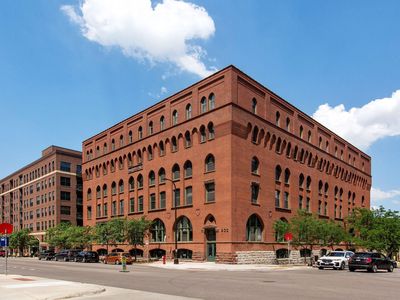 400 N 1st St APT 502