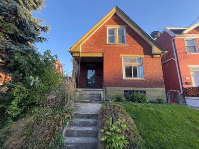 517 Delmar Pl