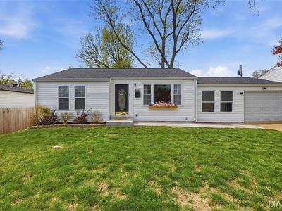 8517 Ava Dr