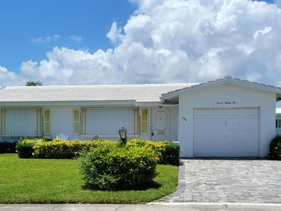 725 SW 18th Court