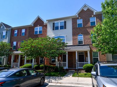 1665 Dorothy Ln