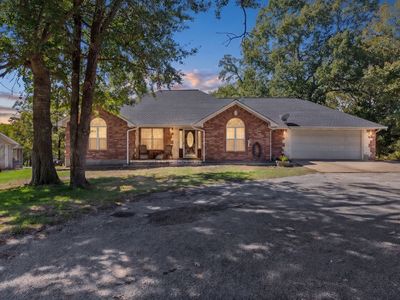 270 County Road 1946