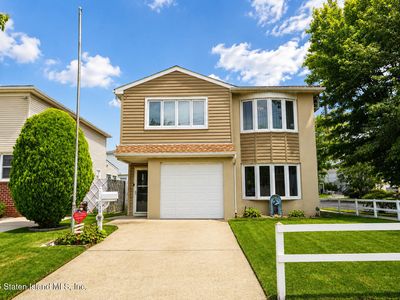 139 Lamoka Ave
