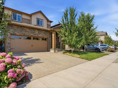 Property at 2097 NW Woodland Dr, McMinnville, OR