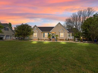 100 Crescent Dr