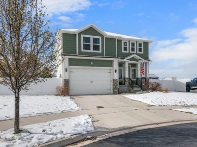 676 N White Horse Dr