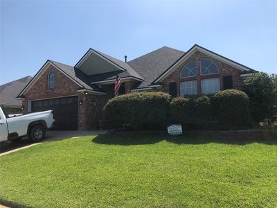 2301 Windsor Ct