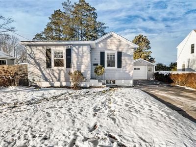 Property at 51 Smythe St, Middletown, RI