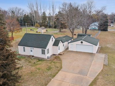 7108 Lakeview Dr