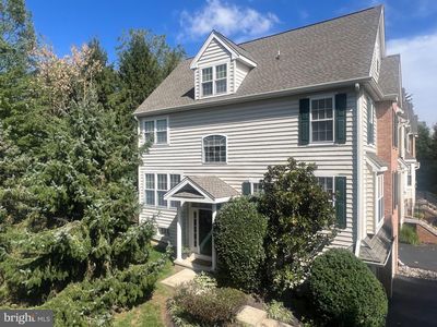 234 Cherry Ln
